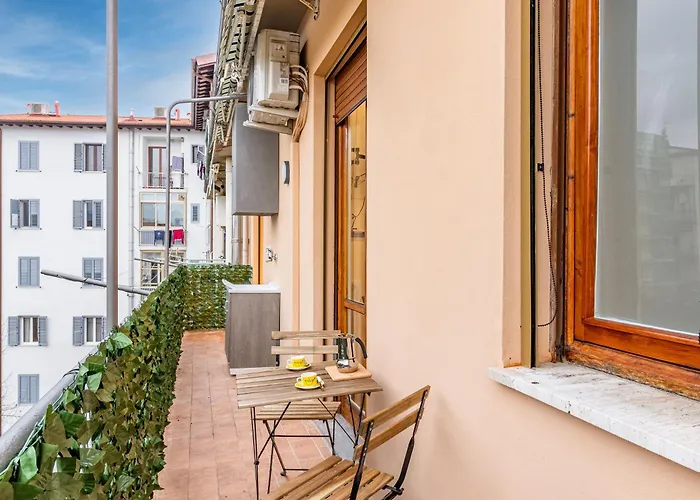 Comfortable Apartment In Firenze-Careggi - Happy Rentals